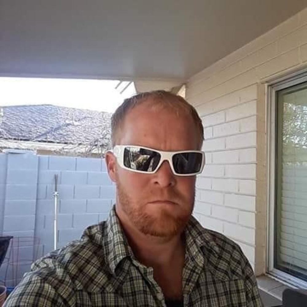 Meet your Posher, Logan